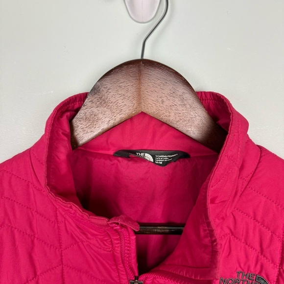 The North Face Pink Tamburello Quilted Puffer Jacket Size M - Picture 5 of 7